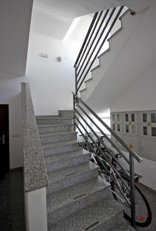 Apartment Ben Pula Luaran gambar